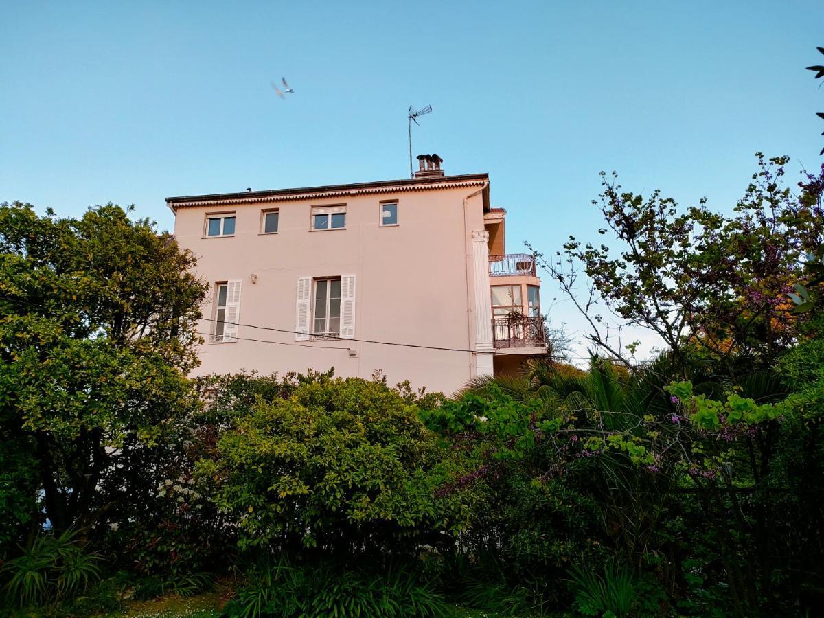 3 Rooms, 2 Bathrooms, In A Villa. Lightfull, Quiet And Charm Cannes Exteriér fotografie